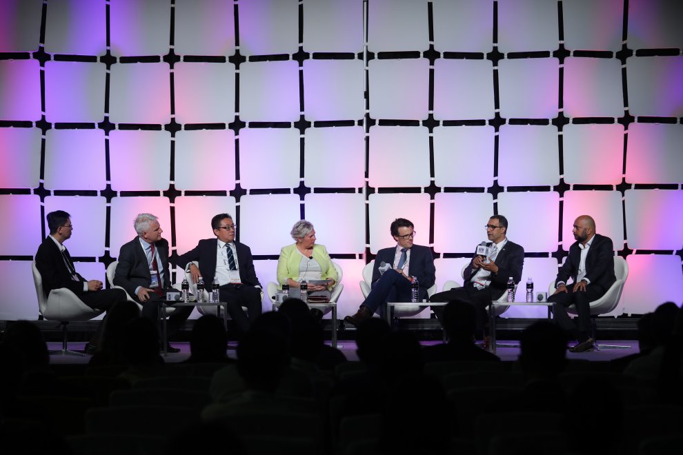 CONFERENCE CONFERENCE